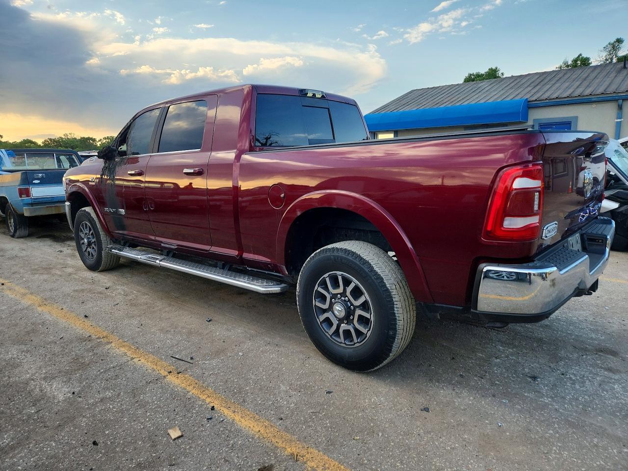 2022 RAM 3500 LONGHORN — снимка 2