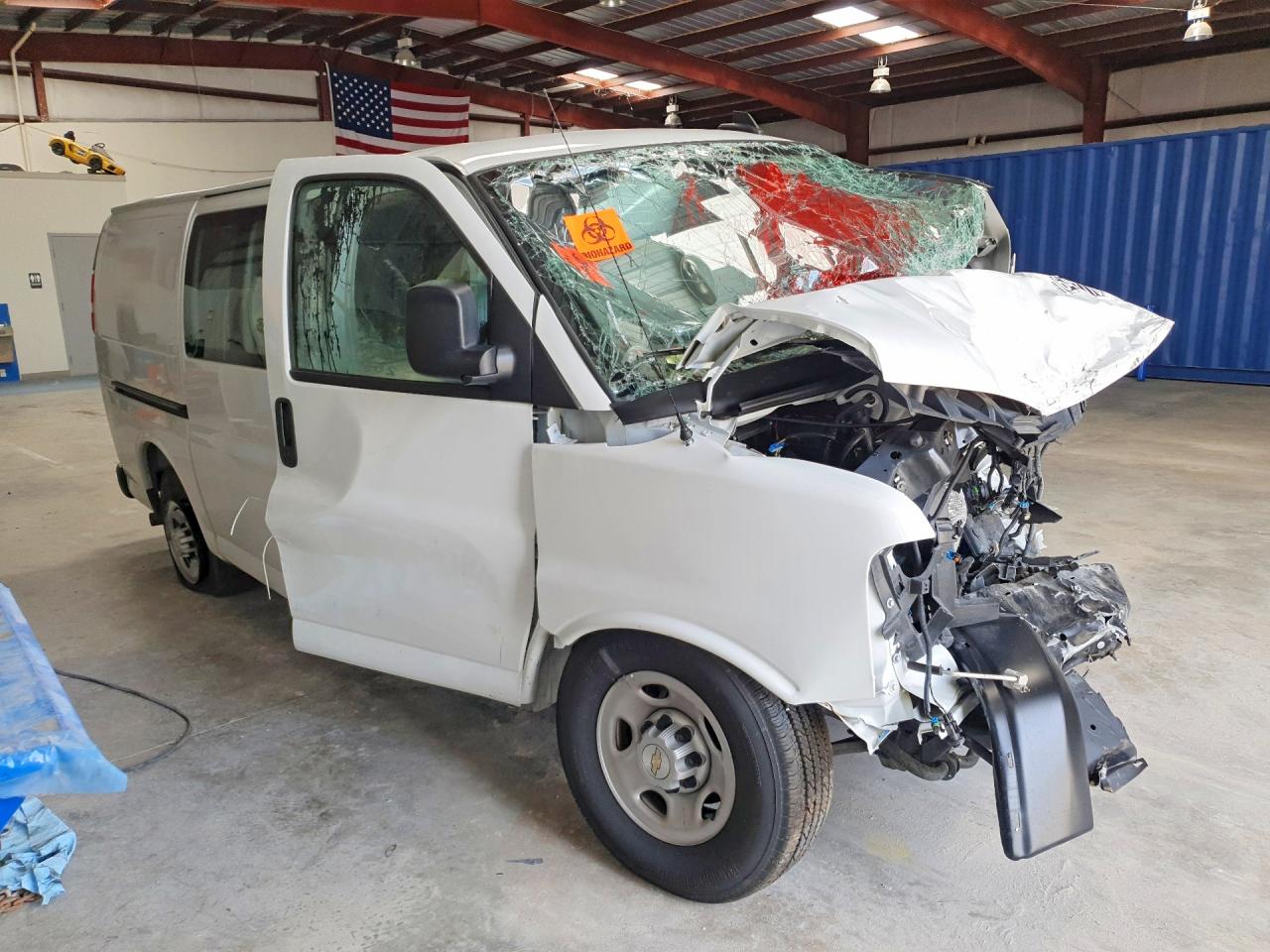 2025 CHEVROLET EXPRESS 2500 — снимка 4