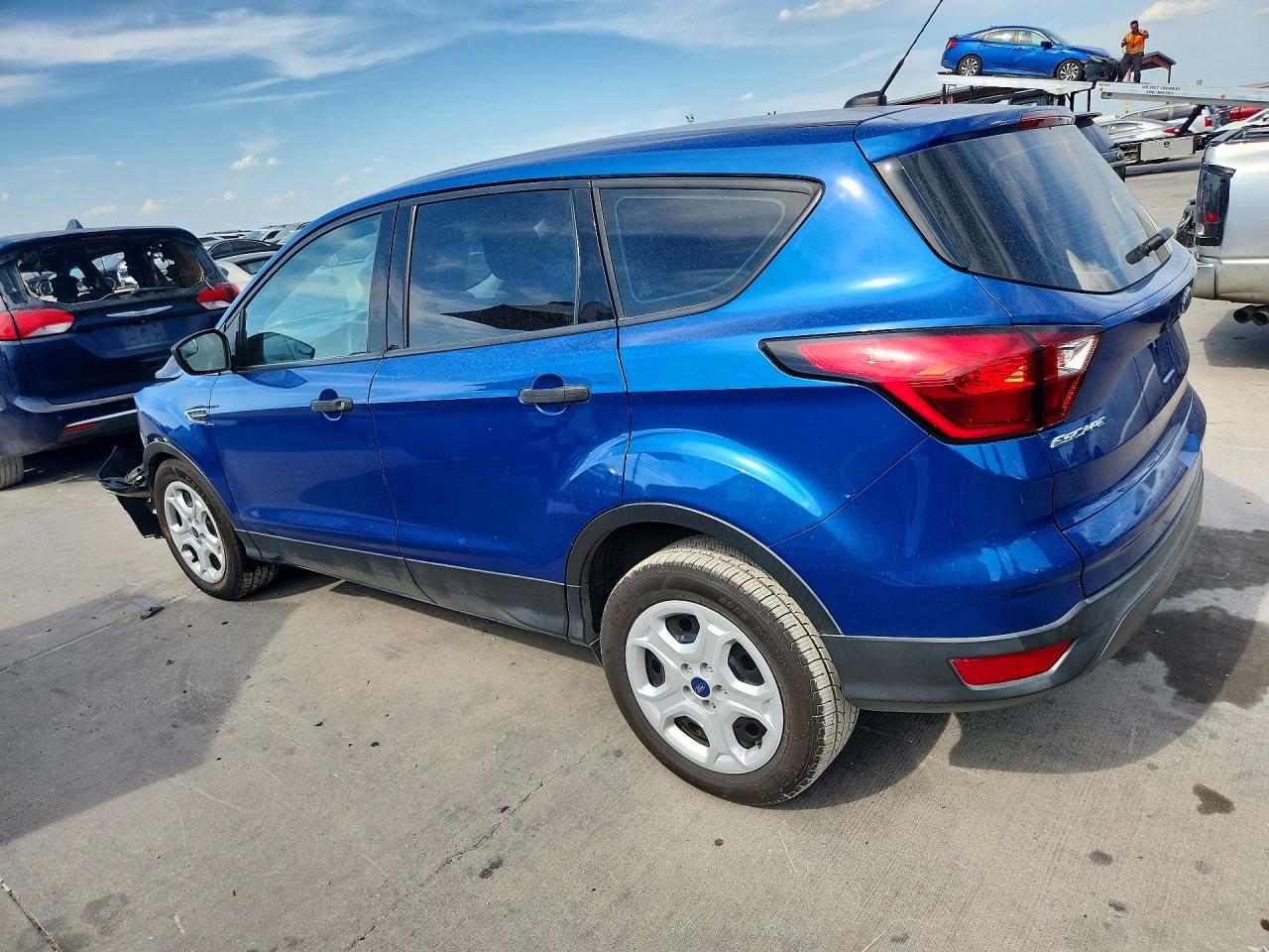 2019 FORD ESCAPE S — снимка 2