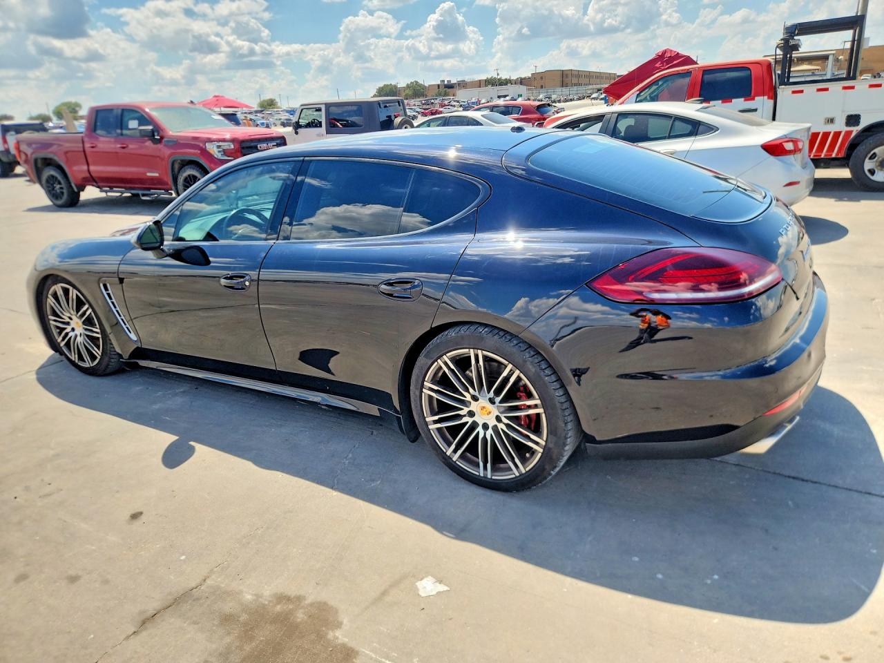 2016 PORSCHE PANAMERA TURBO — снимка 2