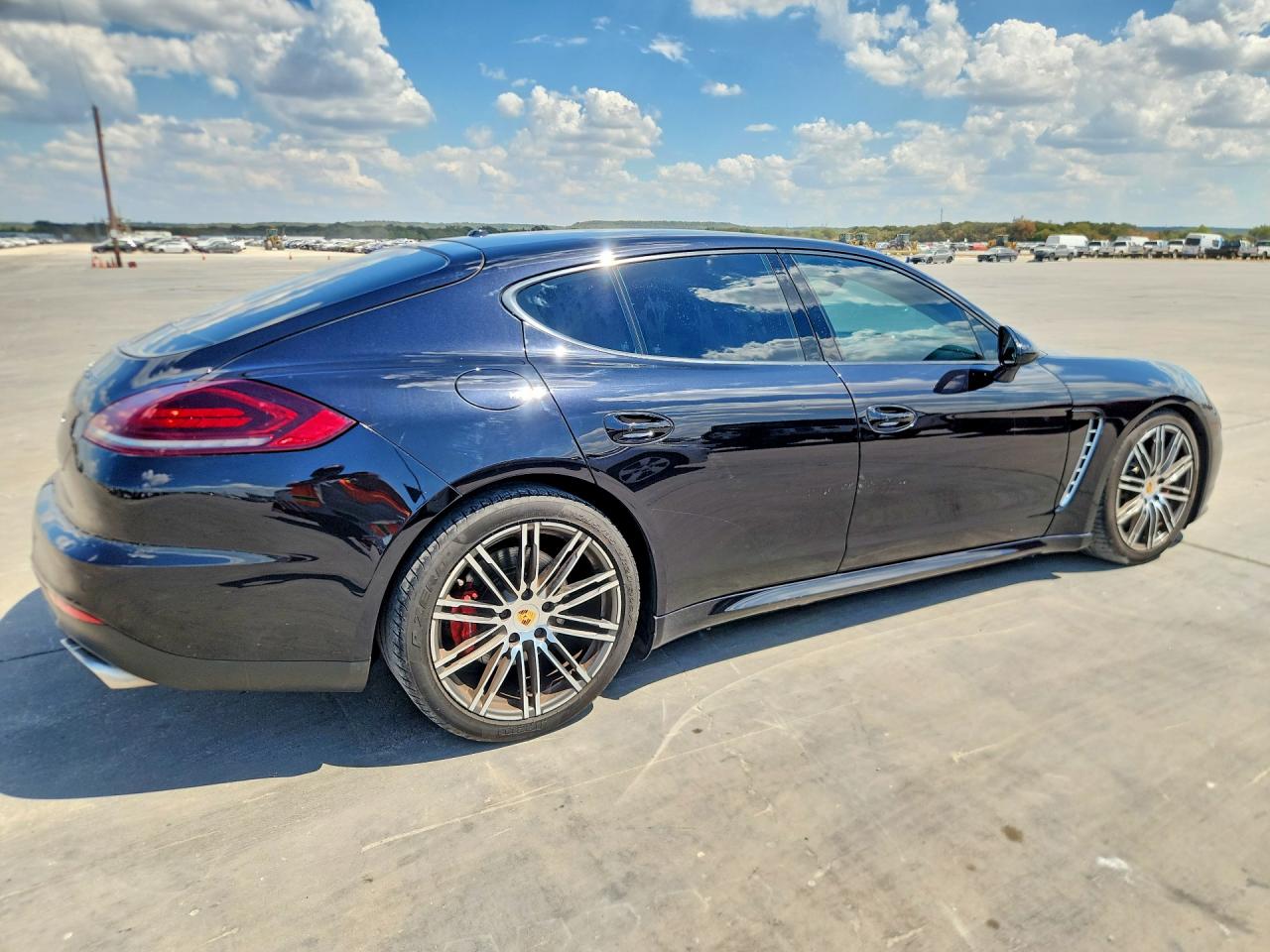 2016 PORSCHE PANAMERA TURBO — снимка 3