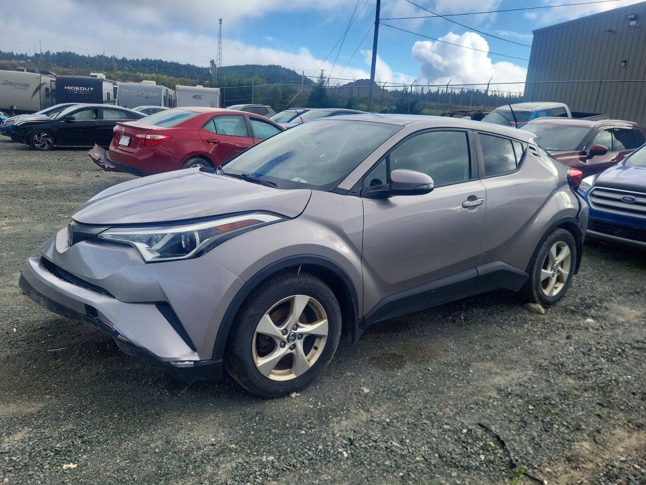 2019 TOYOTA C-HR XLE