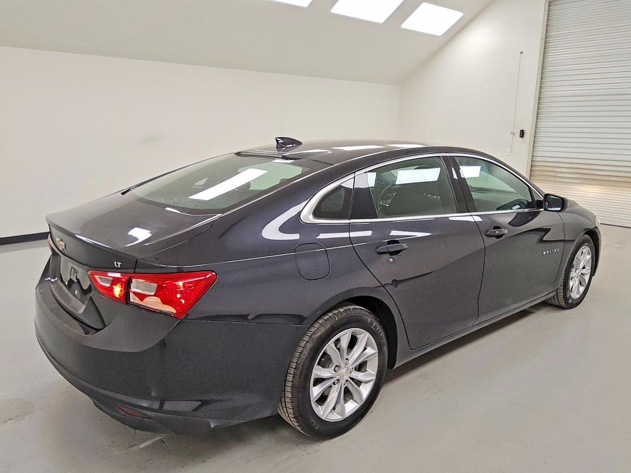 2023 CHEVROLET MALIBU LT — снимка 3