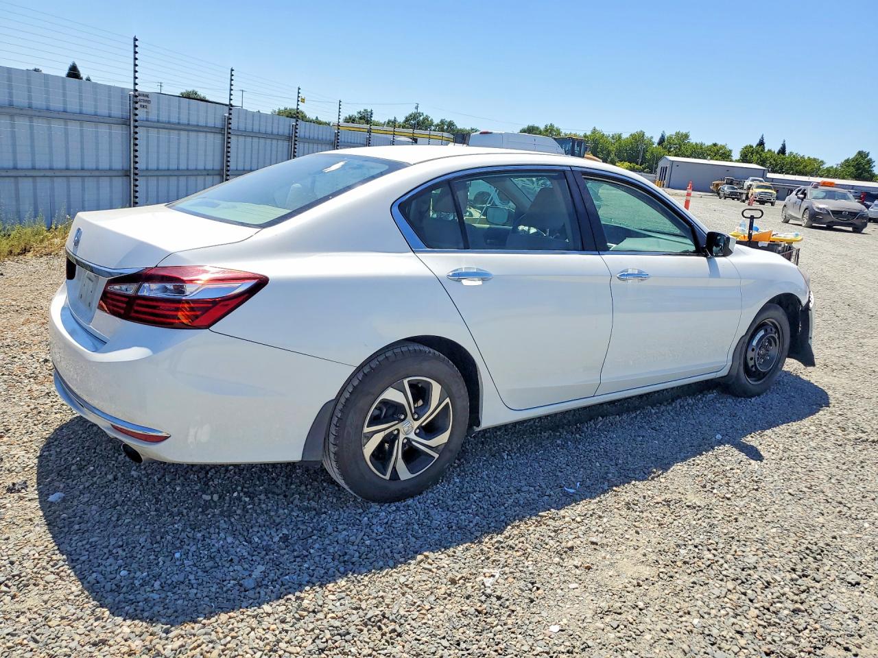 2016 HONDA ACCORD LX — снимка 3
