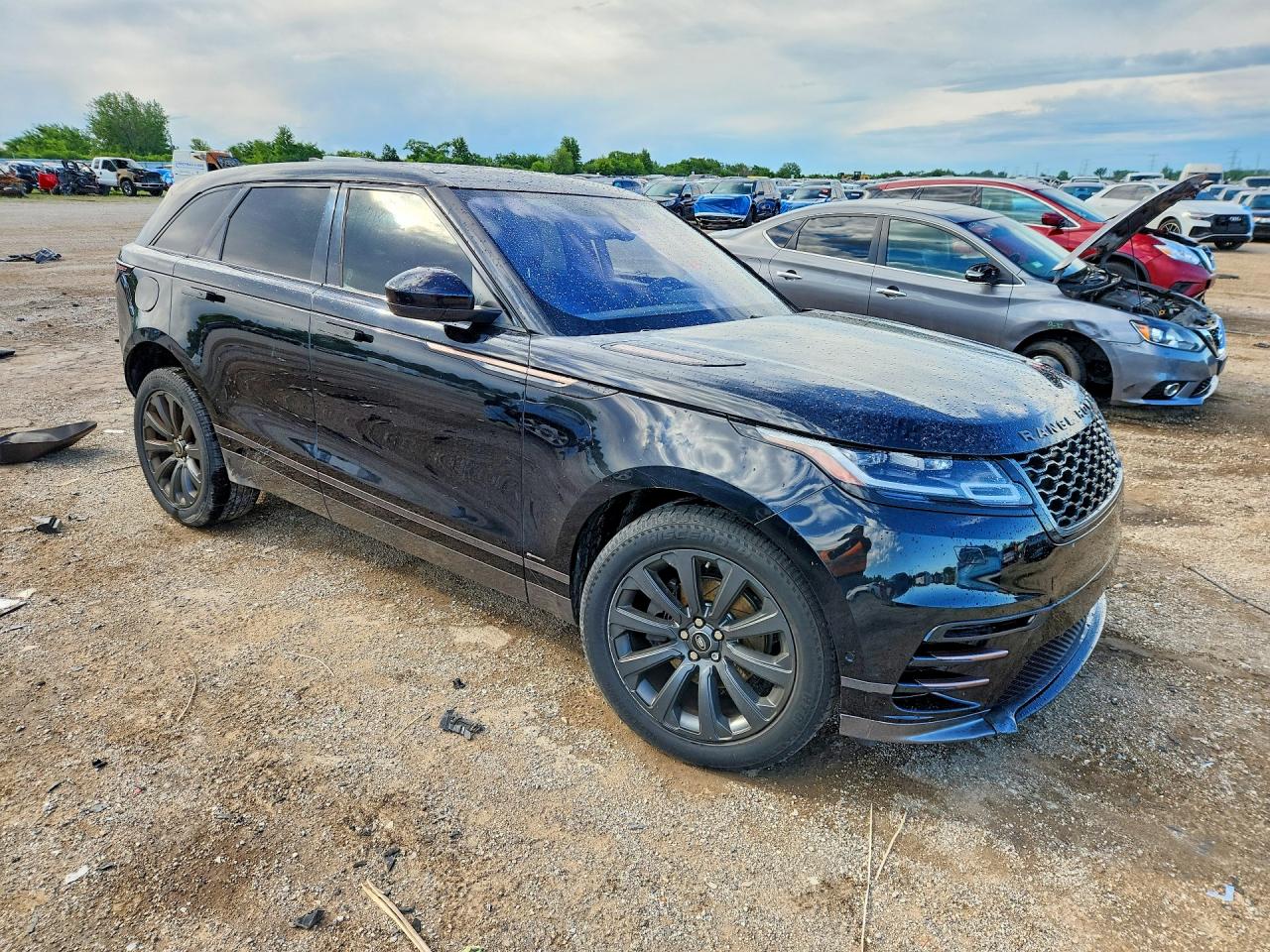 2018 LAND ROVER RANGE ROVER VELAR R-DYNAMIC SE — снимка 4