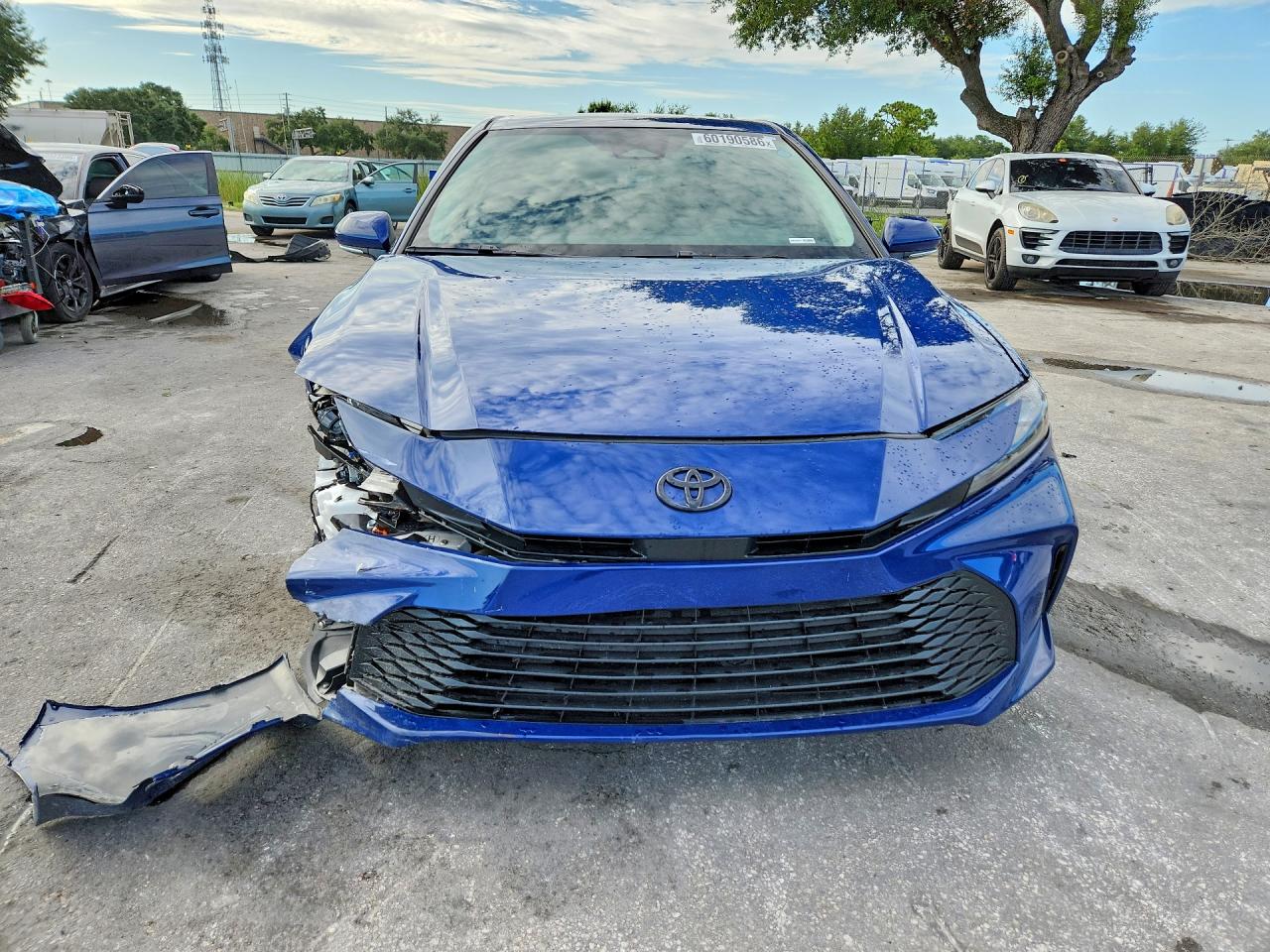 2025 TOYOTA CAMRY LE — снимка 5