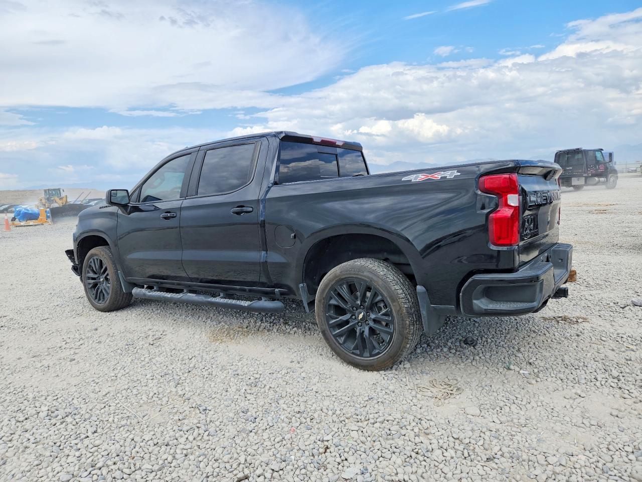 2020 CHEVROLET SILVERADO K1500 RST — снимка 2