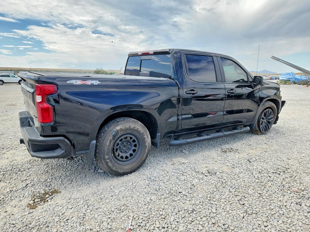 2020 CHEVROLET SILVERADO K1500 RST — снимка 3