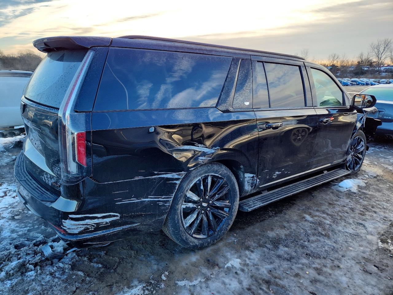 2022 CADILLAC ESCALADE ESV SPORT PLATINUM — снимка 3