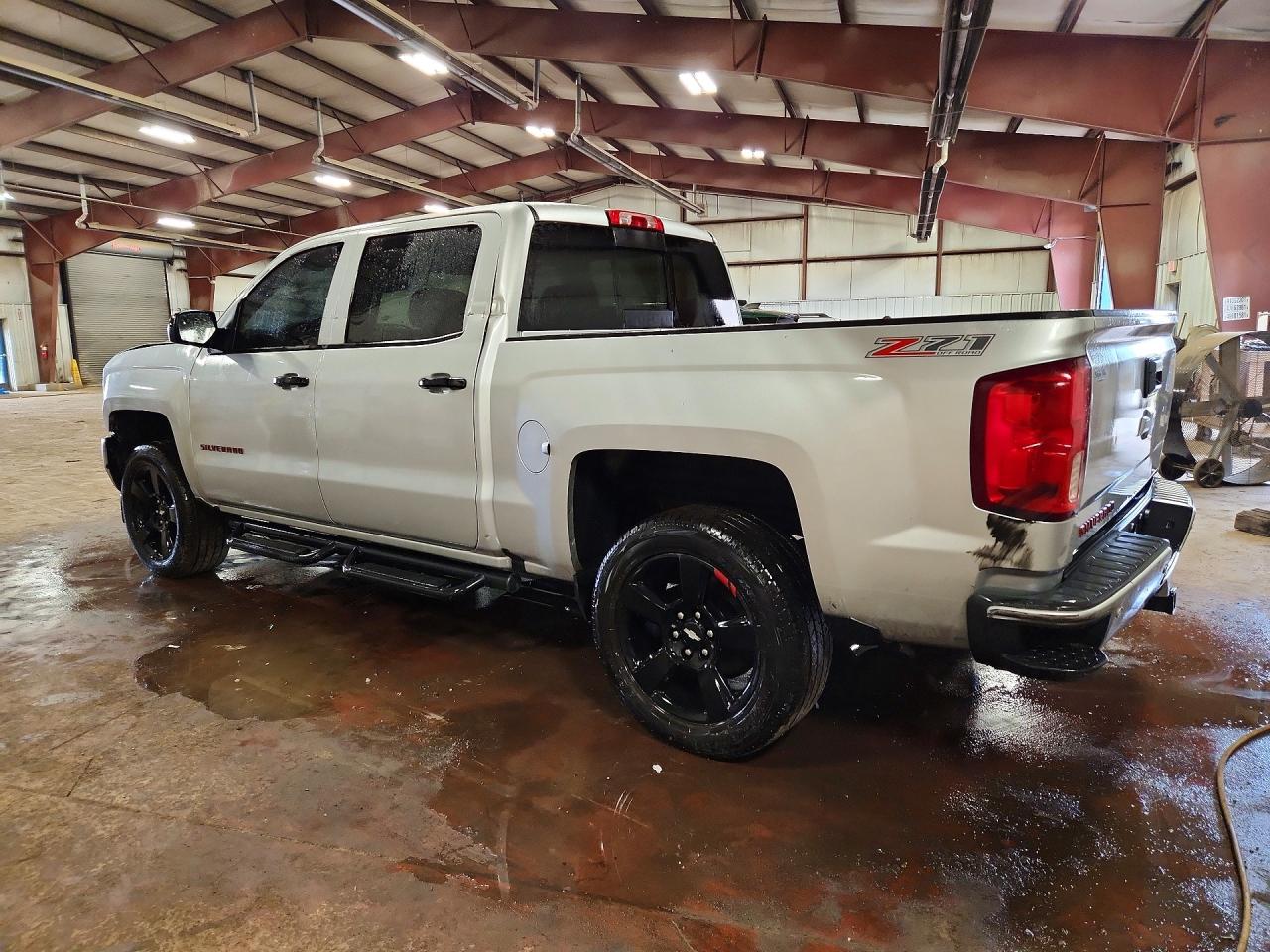 2016 CHEVROLET SILVERADO K1500 LT — снимка 2