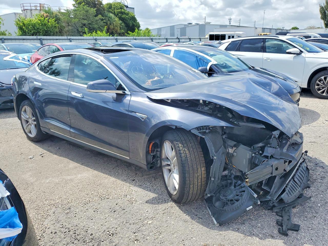 2016 TESLA MODEL S — снимка 4