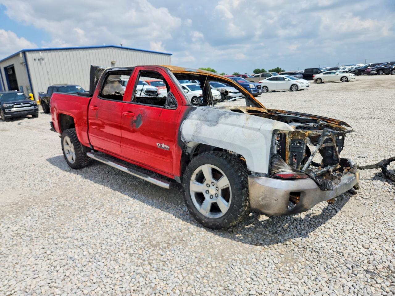 2017 CHEVROLET SILVERADO C1500 LT — снимка 4