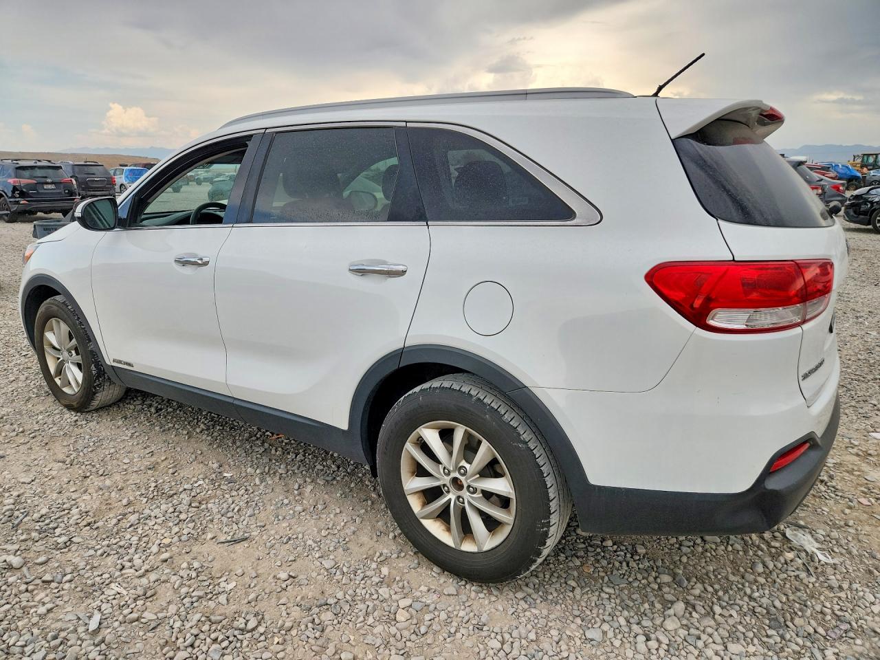 2016 KIA SORENTO LX V6 — снимка 2