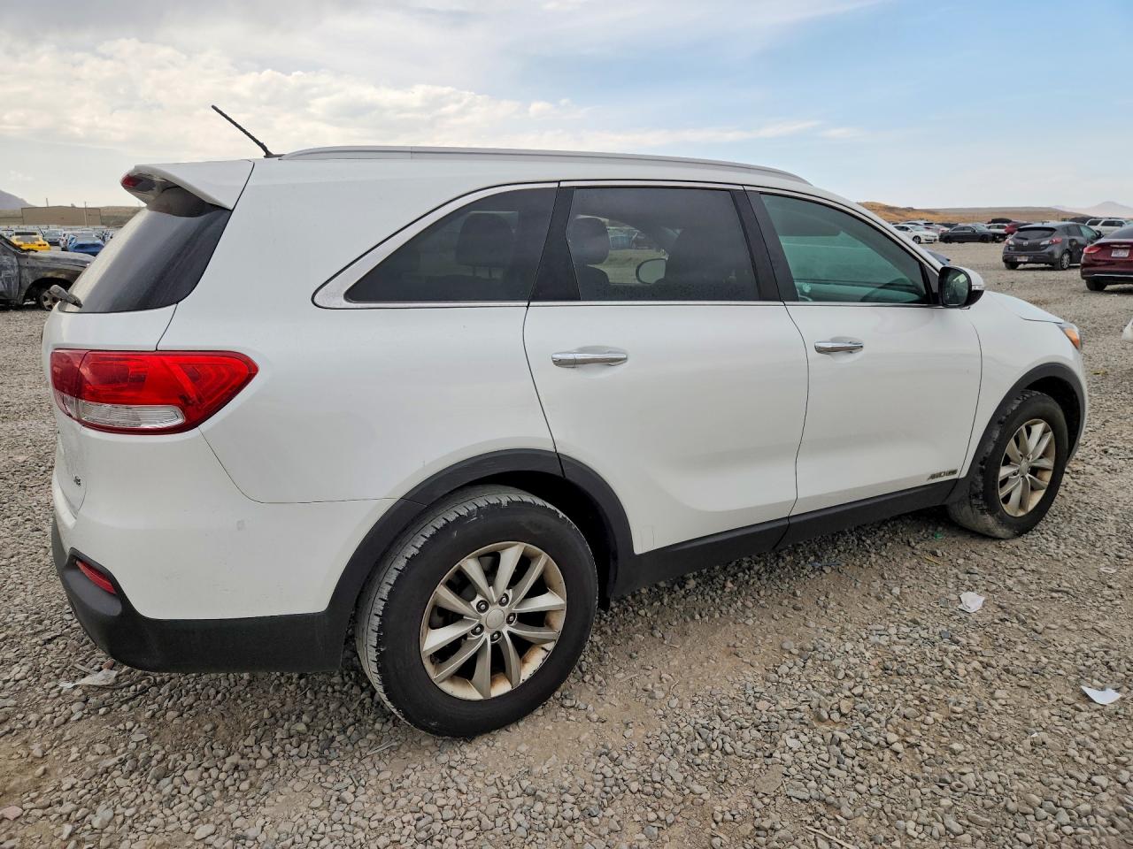 2016 KIA SORENTO LX V6 — снимка 3
