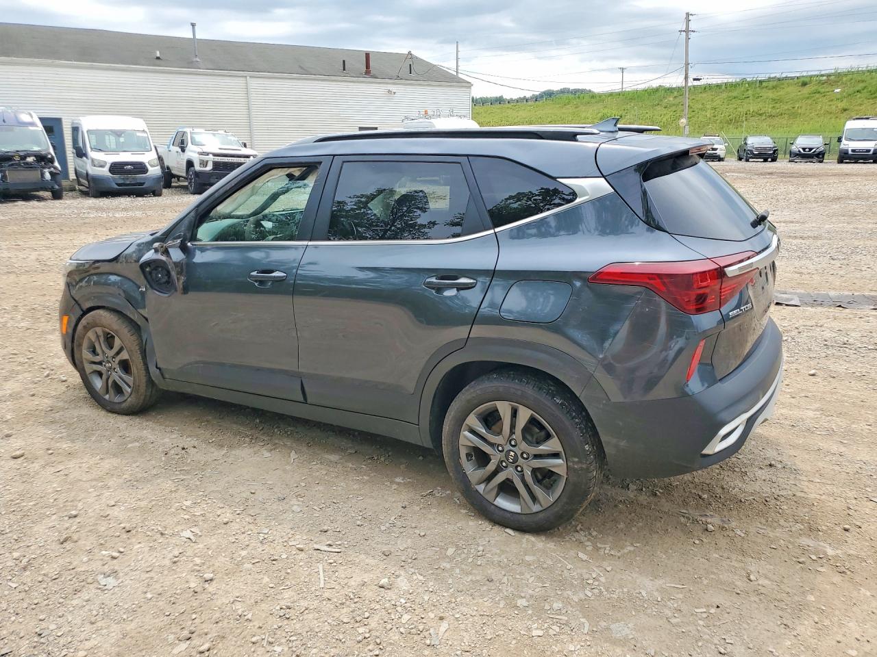 2021 KIA SELTOS S — снимка 2