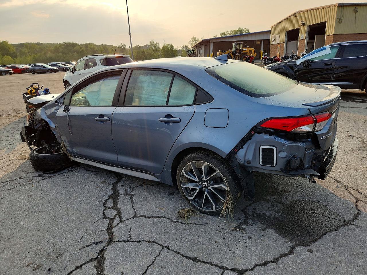 2021 TOYOTA COROLLA SE — снимка 2