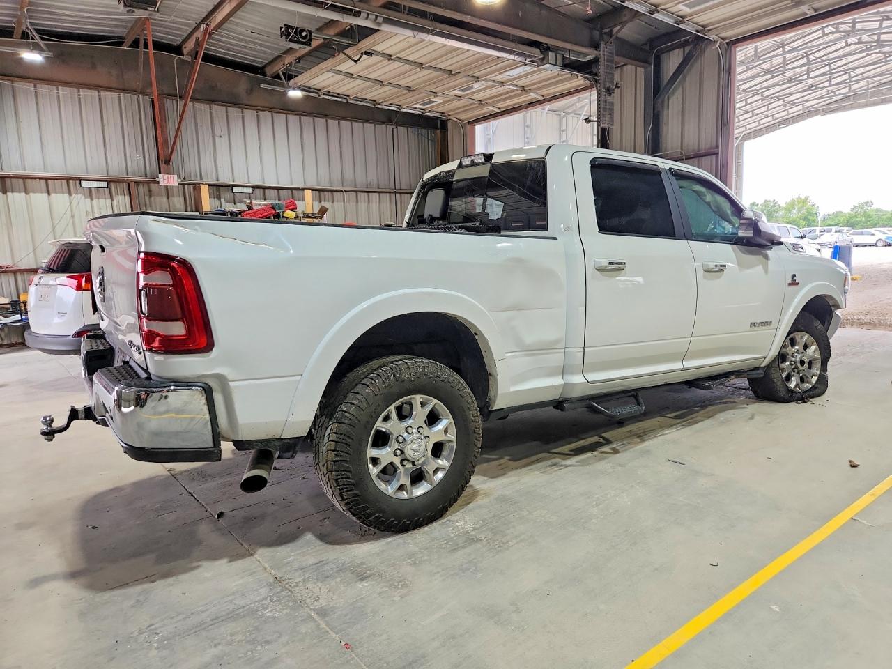 2021 RAM 2500 LARAMIE — снимка 3
