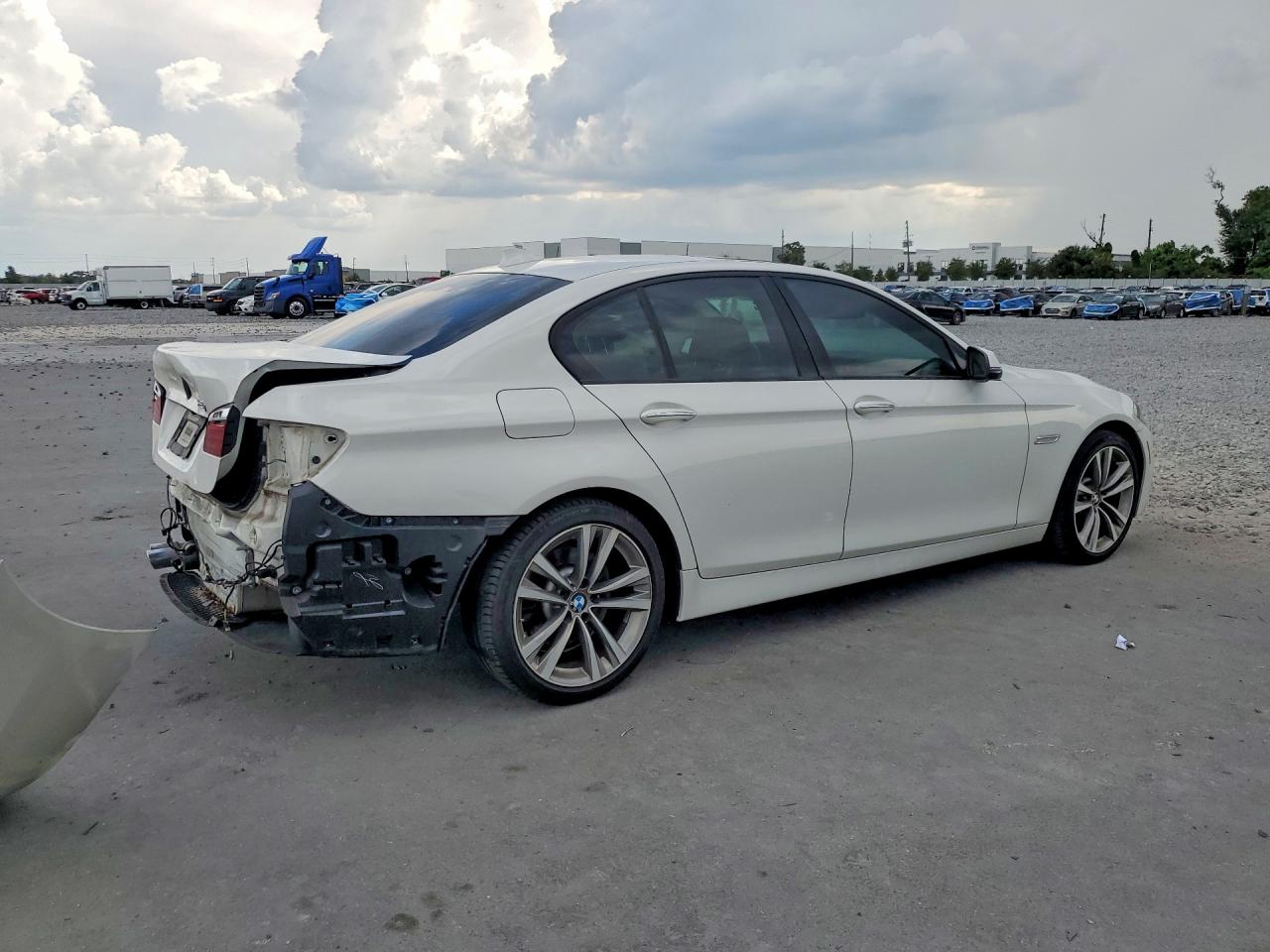2016 BMW 528 I — снимка 3