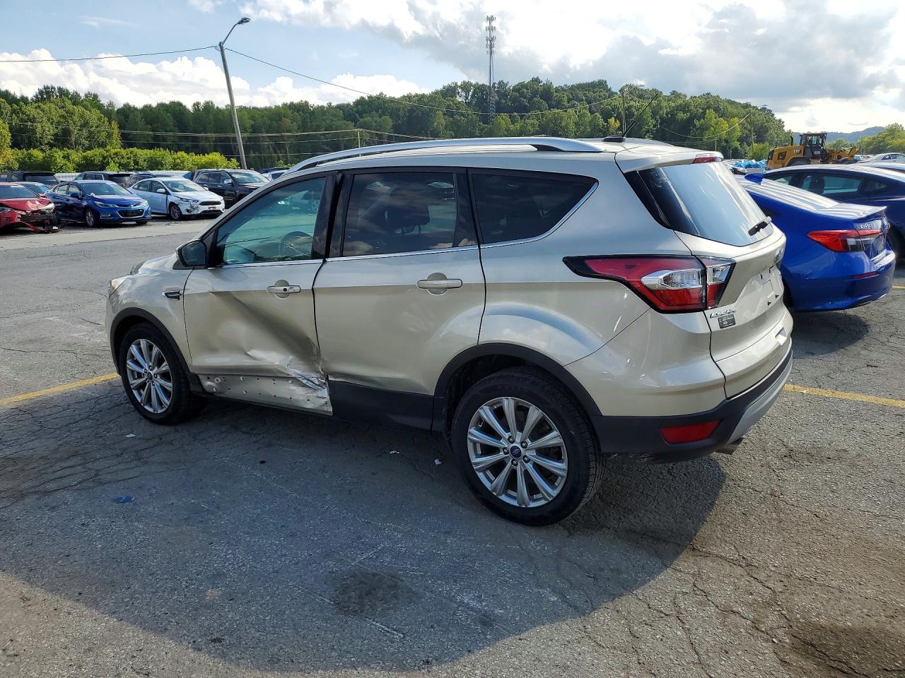 2017 FORD ESCAPE TITANIUM — снимка 2