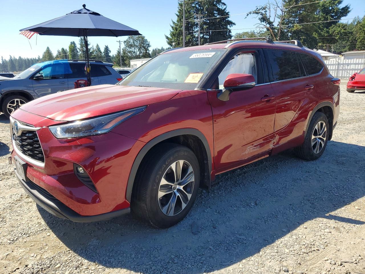2022 TOYOTA HIGHLANDER HYBRID XLE