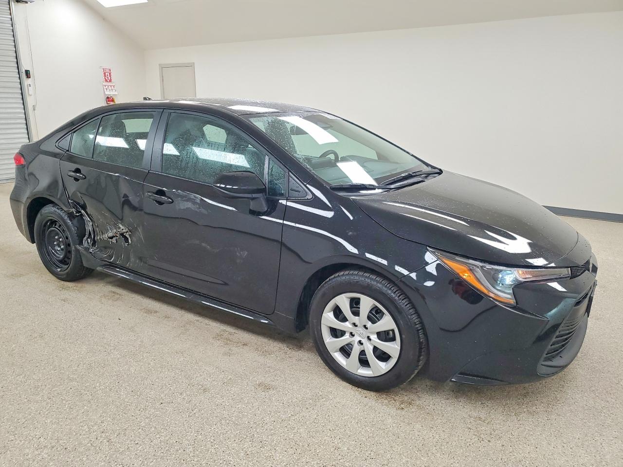 2026 TOYOTA COROLLA LE — снимка 4