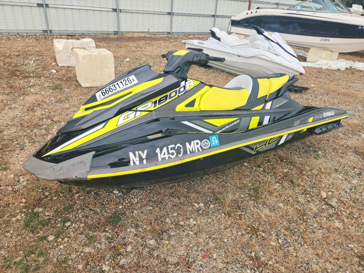 2020 YAMAHA 11' YAMAHA GP1800RHO JET SKI — снимка 2