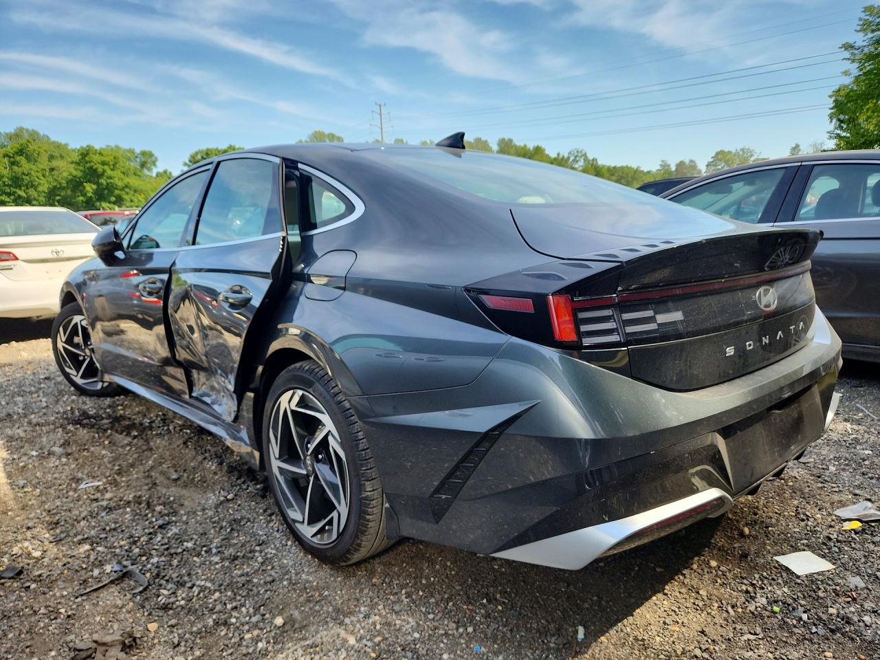 2026 HYUNDAI SONATA SEL SPORT — снимка 2