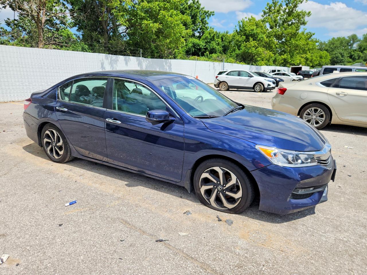 2017 HONDA ACCORD EXL — снимка 4