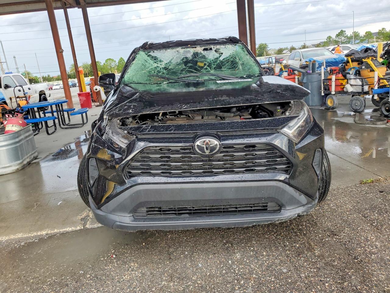 2024 TOYOTA RAV4 XLE — снимка 5