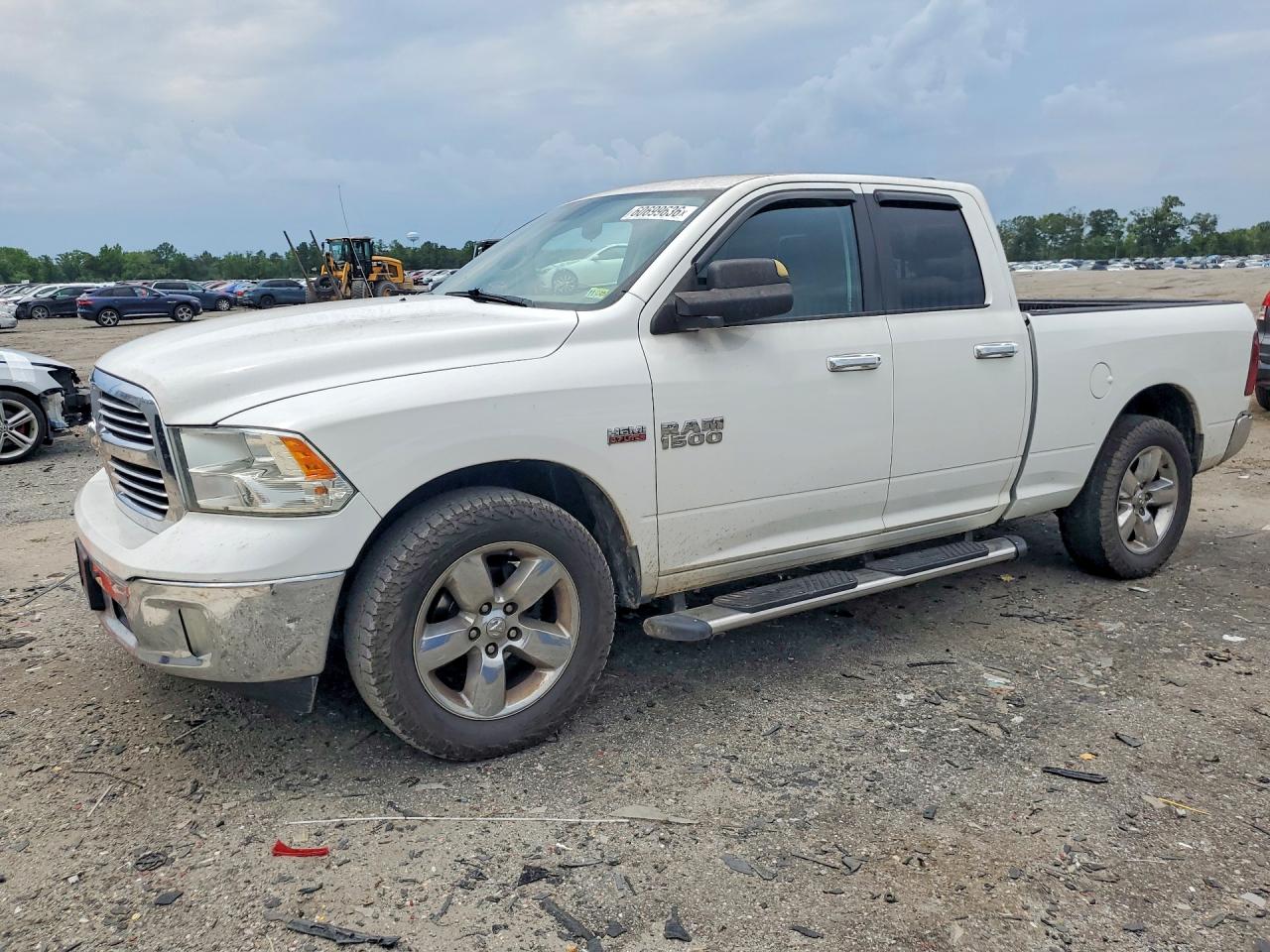 2015 RAM 1500 SLT