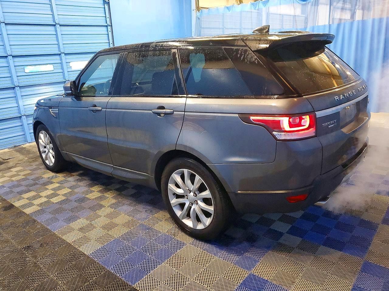 2017 LAND ROVER RANGE ROVER SPORT HSE — снимка 2