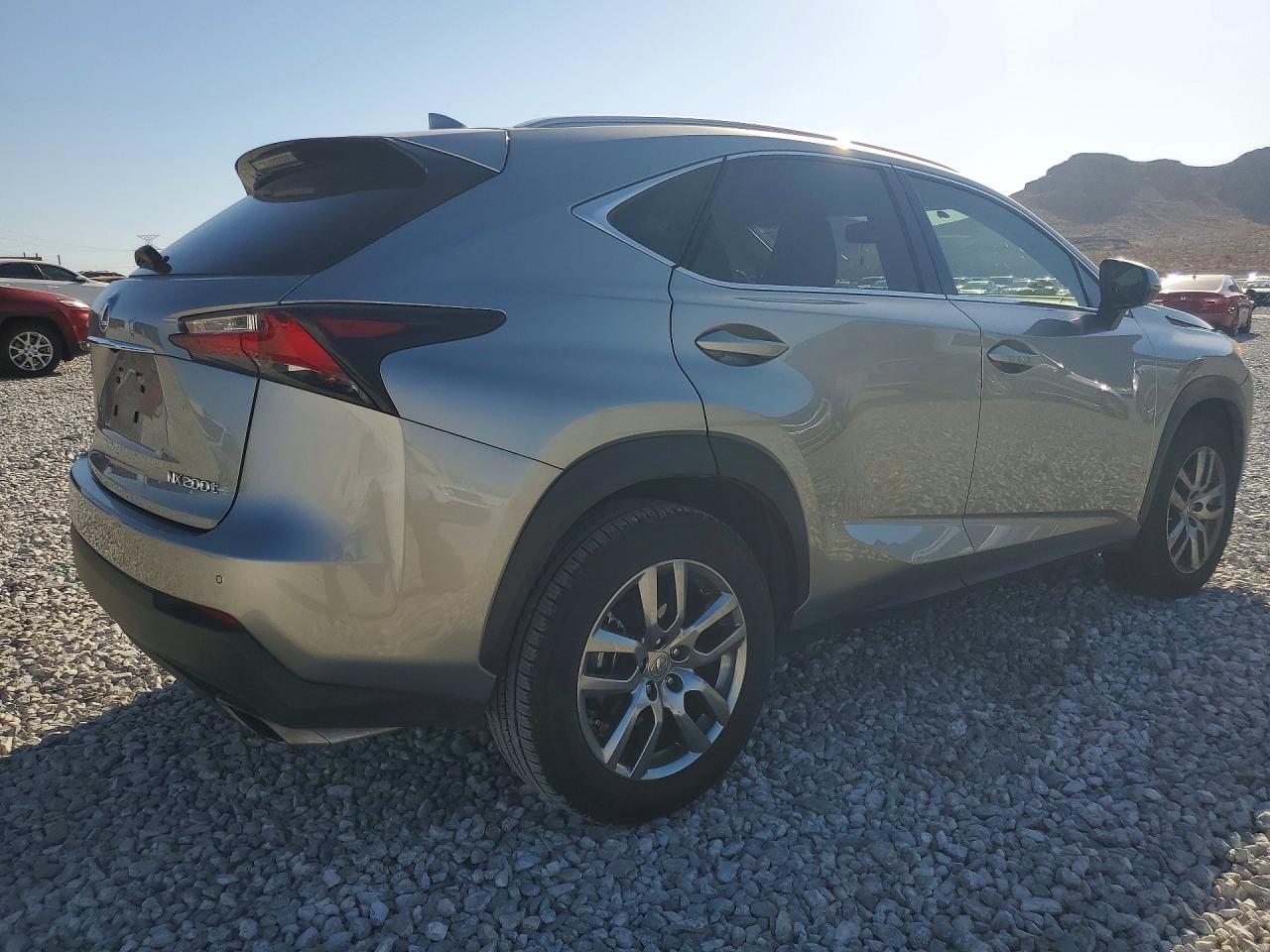 2016 LEXUS NX 200T BASE — снимка 3