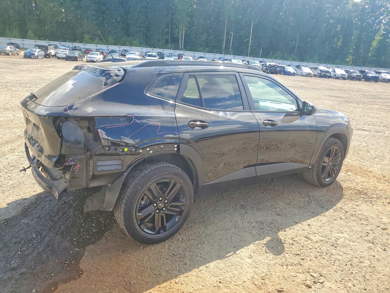 2025 CHEVROLET TRAX ACTIV — снимка 3