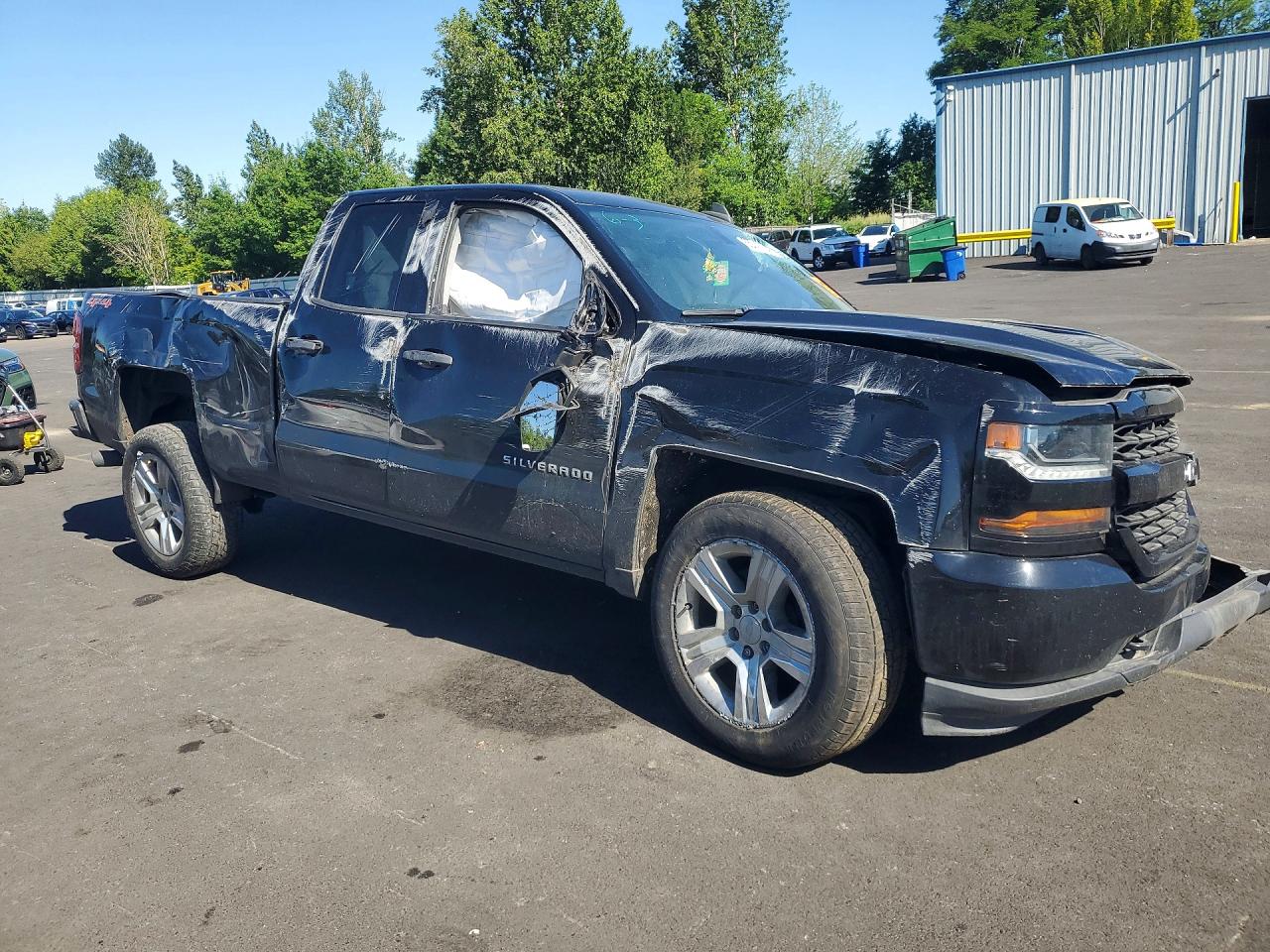 2017 CHEVROLET SILVERADO K1500 CUSTOM — снимка 4