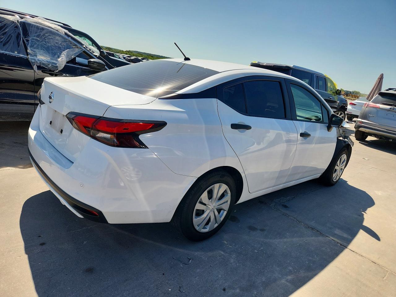 2021 NISSAN VERSA S — снимка 3