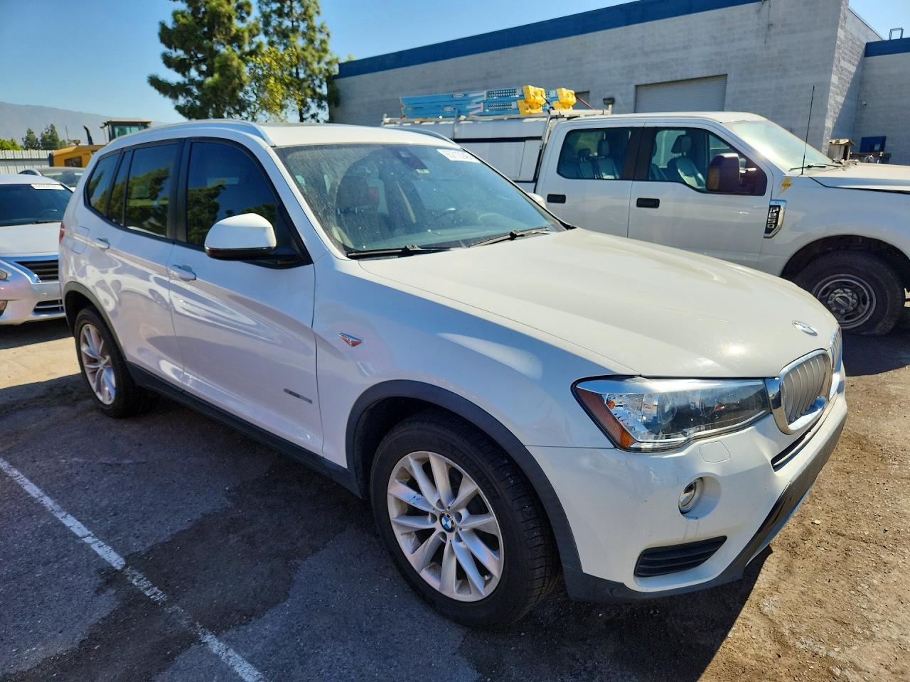 2017 BMW X3 SDRIVE28I — снимка 4