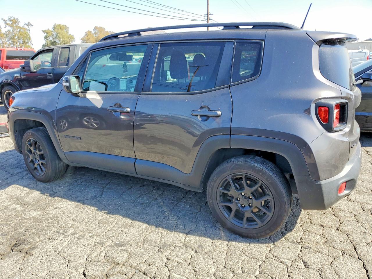 2020 JEEP RENEGADE LATITUDE — снимка 2