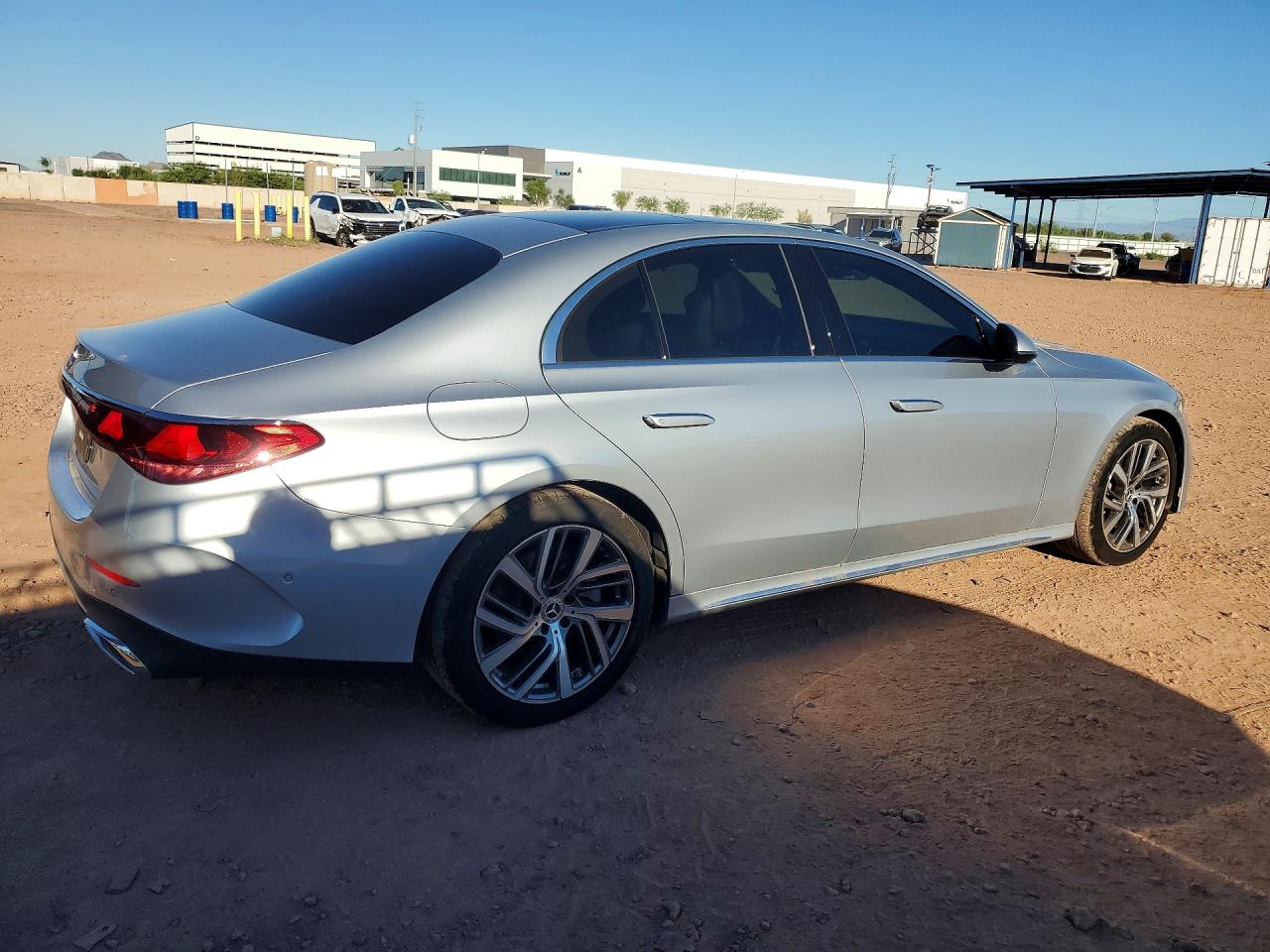 2026 MERCEDES-BENZ E 350 — снимка 3