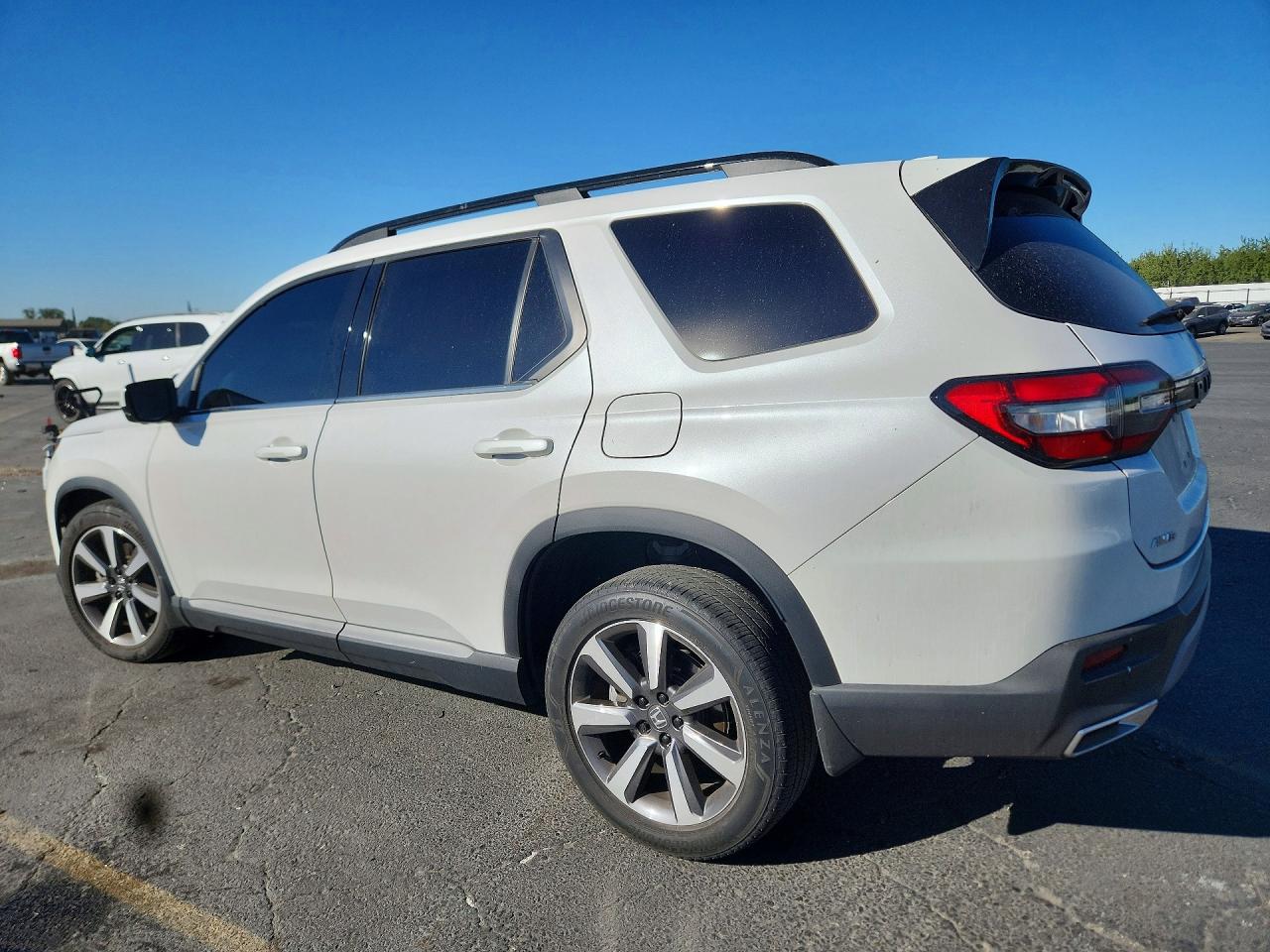 2023 HONDA PILOT ELITE — снимка 2