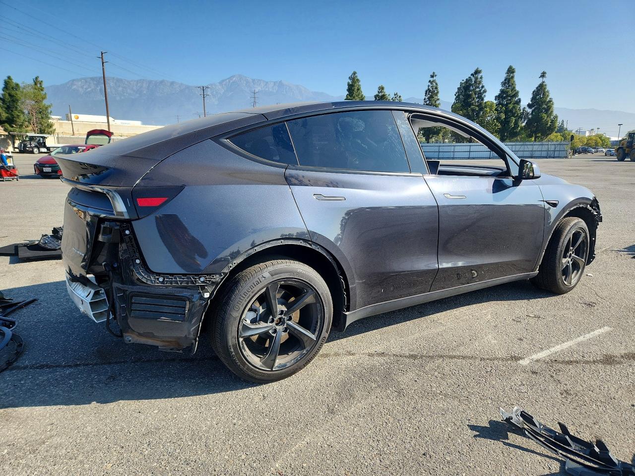 2026 TESLA MODEL Y — снимка 3