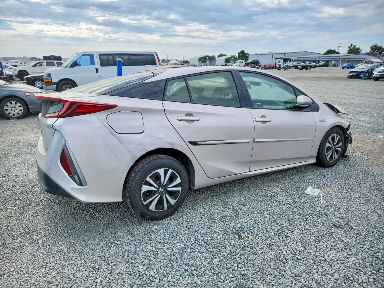 2017 TOYOTA PRIUS PRIME PLUS — снимка 3