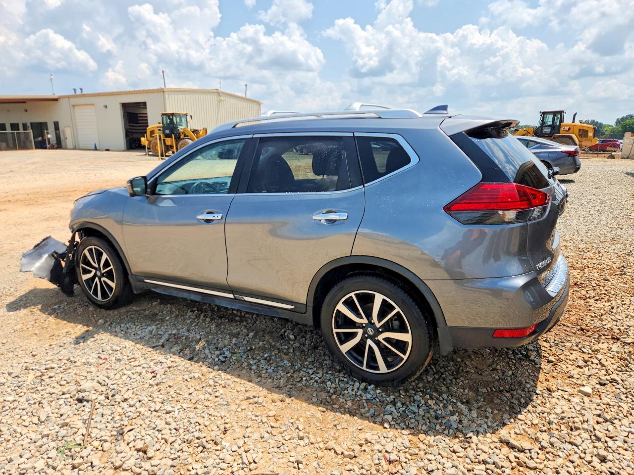 2017 NISSAN ROGUE SL — снимка 2