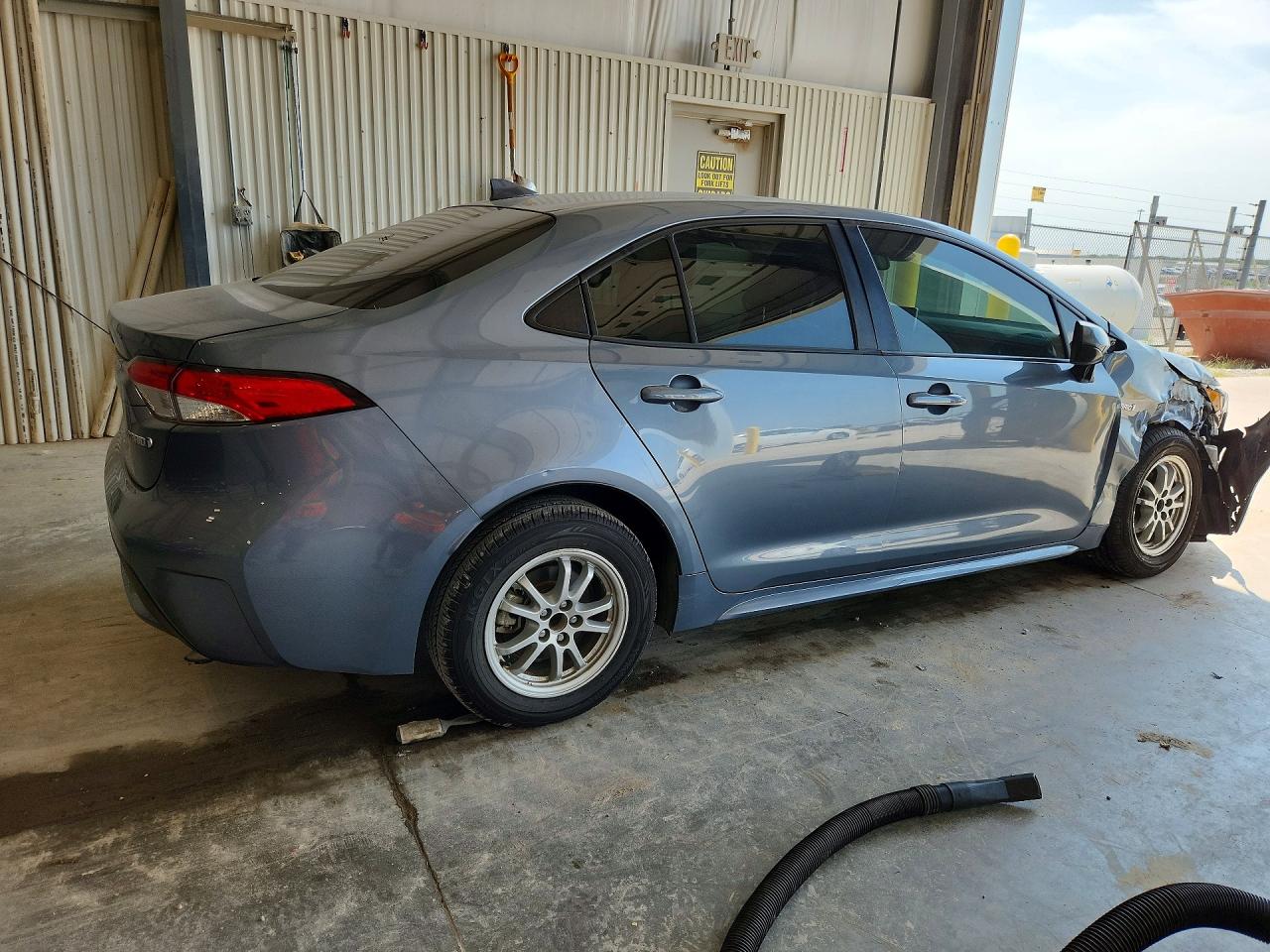 2021 TOYOTA COROLLA LE — снимка 3