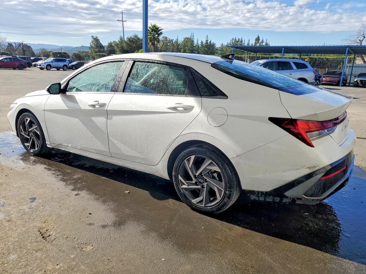 2025 HYUNDAI ELANTRA SEL — снимка 2