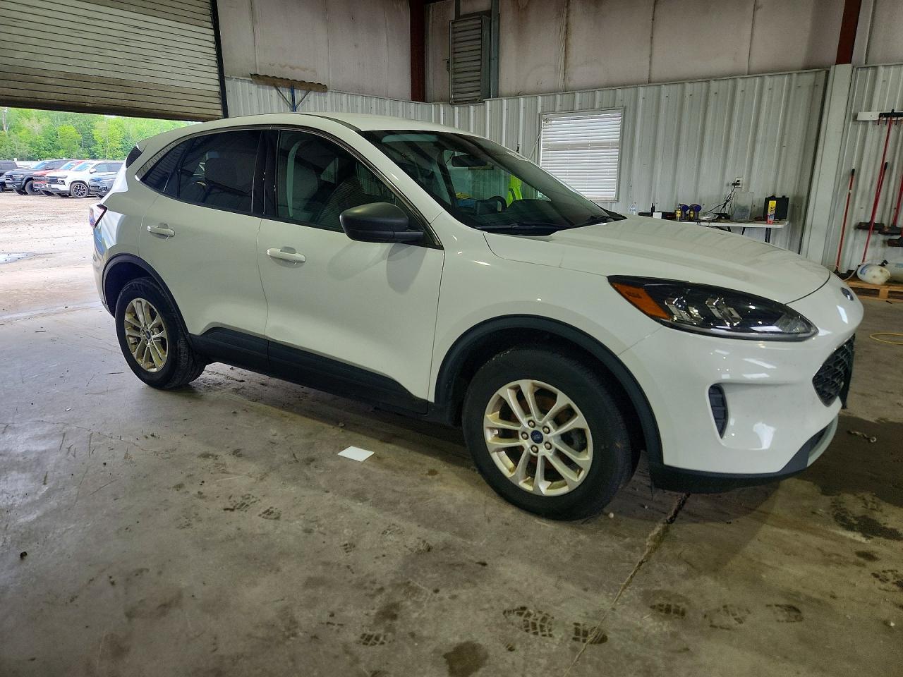 2022 FORD ESCAPE SE — снимка 4