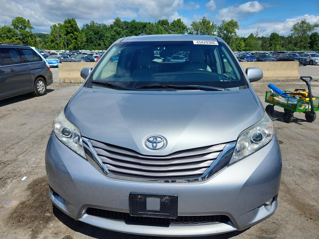 2015 TOYOTA SIENNA XLE 7-PASSENGER — снимка 5