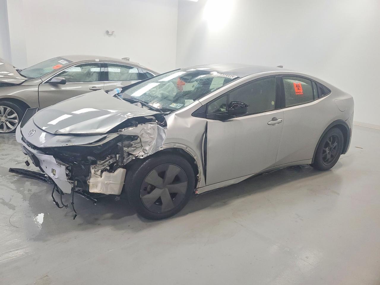 2023 TOYOTA PRIUS LE