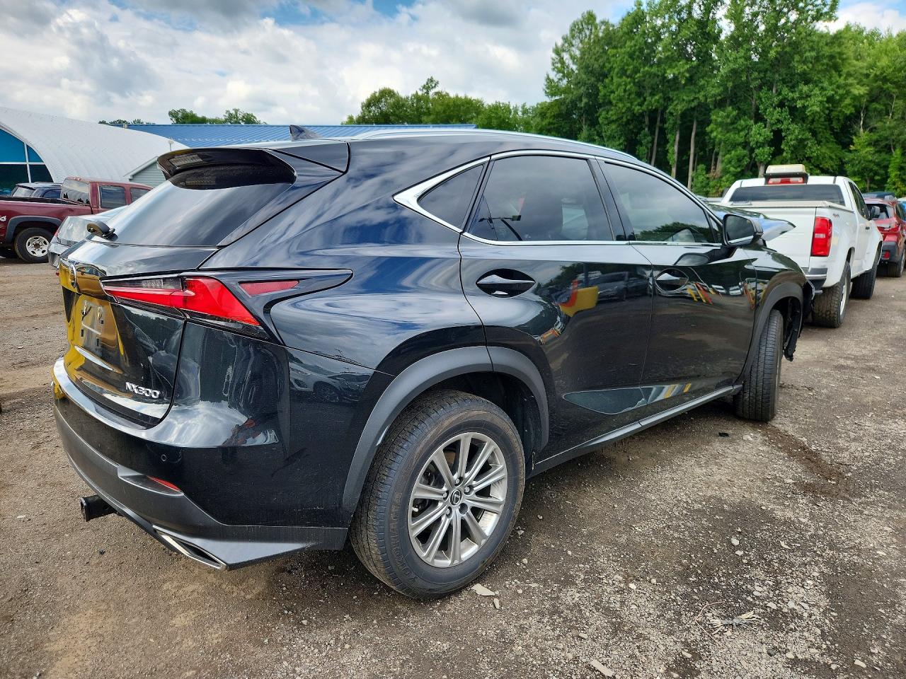 2020 LEXUS NX 300 — снимка 3