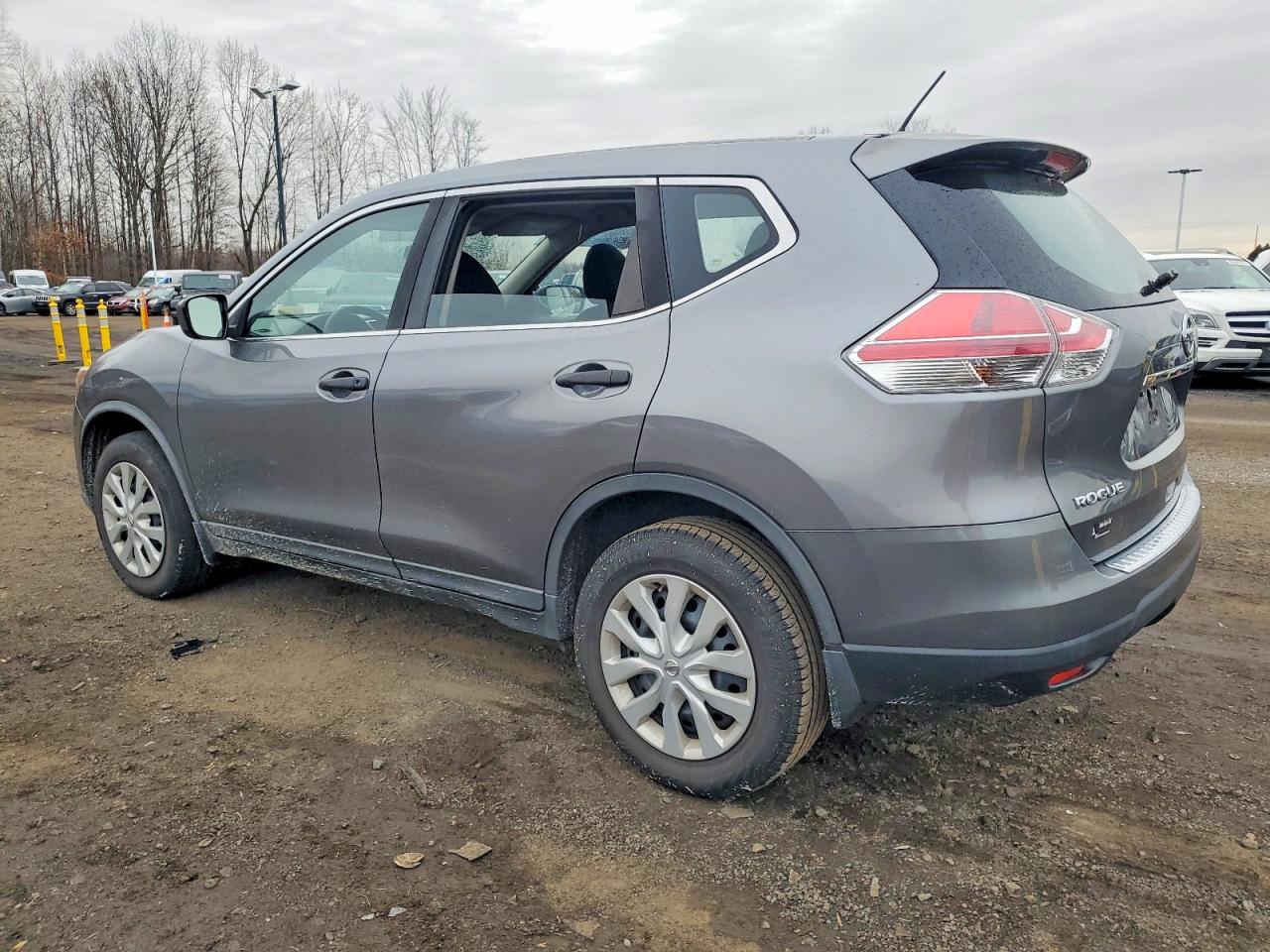 2016 NISSAN ROGUE S — снимка 2