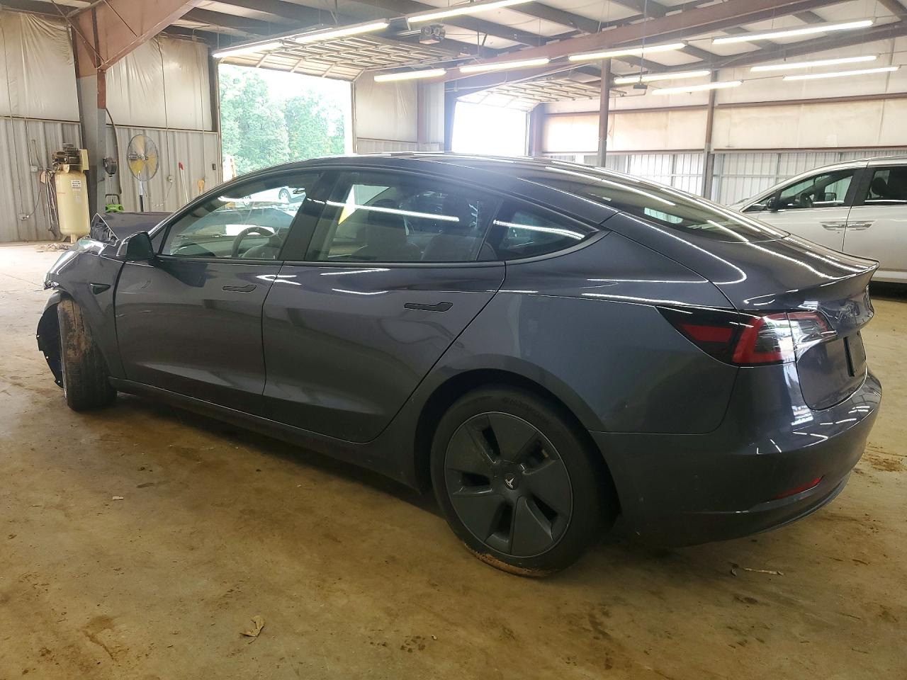 2023 TESLA MODEL 3 — снимка 2
